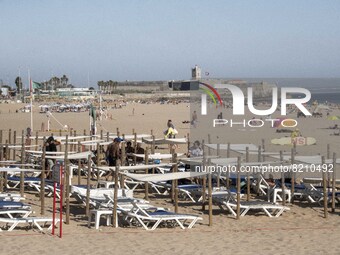 Panoramic view of Carcavelos beach. Lisbon, May 09, 2022. Two months after the lifting of the restrictions, the number of new covid-19 cases...