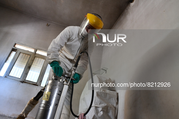 Health workers in the villages of Jindires conduct a campaign to spray pesticides to combat leishmaniasis (Aleppo bean), where the Aleppo mo...