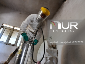 Health workers in the villages of Jindires conduct a campaign to spray pesticides to combat leishmaniasis (Aleppo bean), where the Aleppo mo...