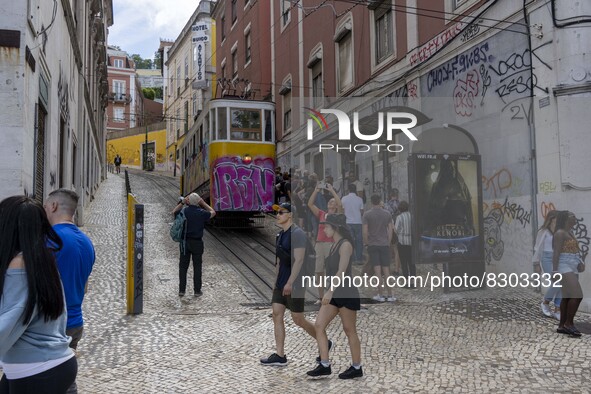 People are seen performing outdoor activities near the Restauradores monument. Lisbon, May 23, 2022. The European Centre for Disease Prevent...