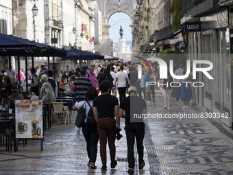 People are seen walking in Augusta street, in the downtown area. Lisbon, May 23, 2022. The European Centre for Disease Prevention and Contro...