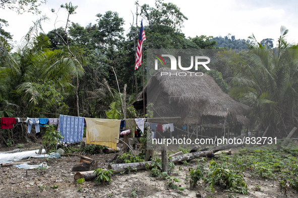 The complated new house which took about 15~ 20 days for building. Malaysia is one of the most fast developing country nevertheless , the mo...