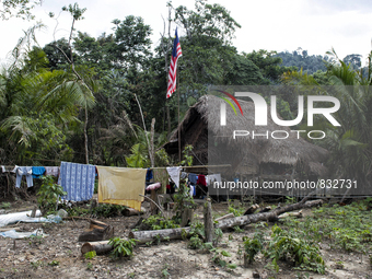 The complated new house which took about 15~ 20 days for building. Malaysia is one of the most fast developing country nevertheless , the mo...