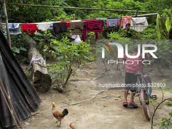  Malaysia is one of the most fast developing country nevertheless , the modernism there is a group of people still lives with the way of the...