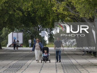 People are seen walking in the vicinity of Eduardo VII Gardens. Lisbon, June 03, 2022. Portugal has already passed the peak of this COVID-19...