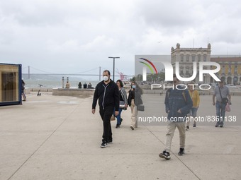 A group of people are seen walking near the Terreiro do Paso area. Lisbon, June 03, 2022. According to data from the General Health Authorit...