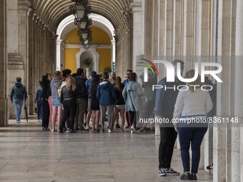 People  are seen gathered near Praça de Comercio. Lisbon, June 03, 2022. According to data from the General Health Authority (DSG), Portugal...