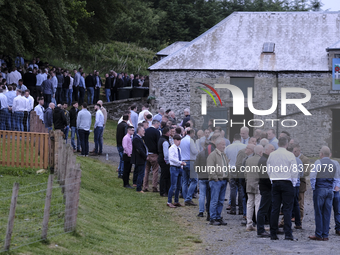 Hawick, The Hut St Leonards, UK. 09.Jun.2022.  
2022 Hawick Common Riding 
Supporters of the Cornet wait outside The Hut early on Thursday m...