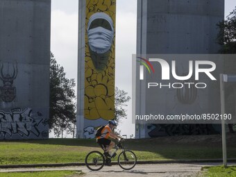 People are seen performing outdoor activities near the Herois do Mar promenade, in the vicinity of the Vasco da Gama bridge. Lisbon 03 July...