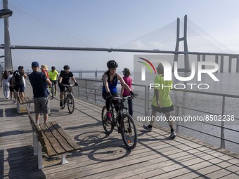 People are seen performing outdoor activities near the Herois do Mar promenade, in the vicinity of the Vasco da Gama bridge. Lisbon 03 July...