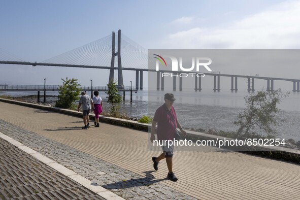 People are seen performing outdoor activities near the Herois do Mar promenade, in the vicinity of the Vasco da Gama bridge. Lisbon 03 July...