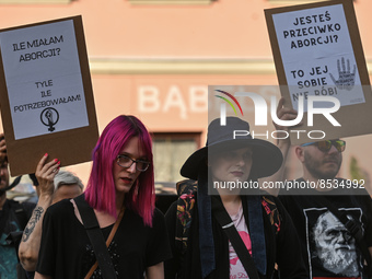 Activists gather outside of Police Station in Kazimierz area of Krakow during a Solidarity protest with Justyna Wydrzynska.
Polish activist,...