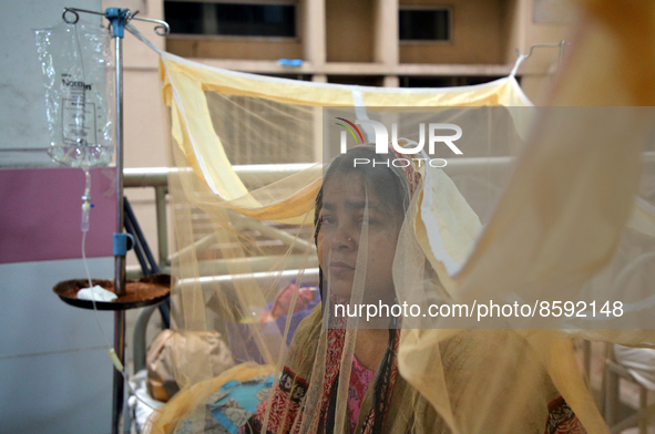 The dengue cases are on the rise at Dhaka’s Mugda Medical College Hospital as the rainy season arrives. 