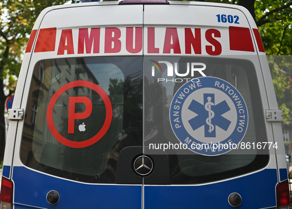 The logo of the State Emergency Medical Services seen on an ambulance parked in the center of Krakow.
According to today's Ministry of Healt...