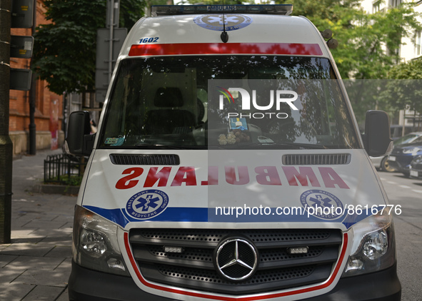 An ambulance parked in the center of Krakow.
According to today's Ministry of Health report, Poland has recorded 5,649 new cases in the past...