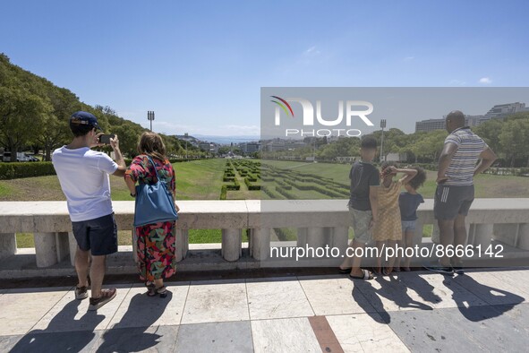 People are seen performing outdoor activities in the vicinity of the Eduardo VII park. Lisbon, 08 August 2022. Portugal recorded 19,643 SARS...