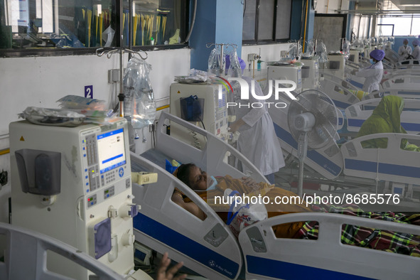 Kidney dialysis patient seen in a kidney hospital at Dhaka, Bangladesh on August 14, 2022. 