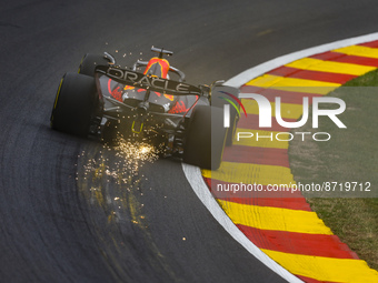 01 VERSTAPPEN Max (nld), Red Bull Racing RB18, action during the Formula 1 Rolex Belgian Grand Prix 2022, 14th round of the 2022 FIA Formula...