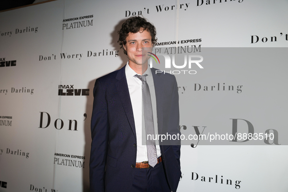 Douglas Smith at the "Don't Worry Darling" photo call at AMC Lincoln Square Theater on September 19, 2022 in New York City. 