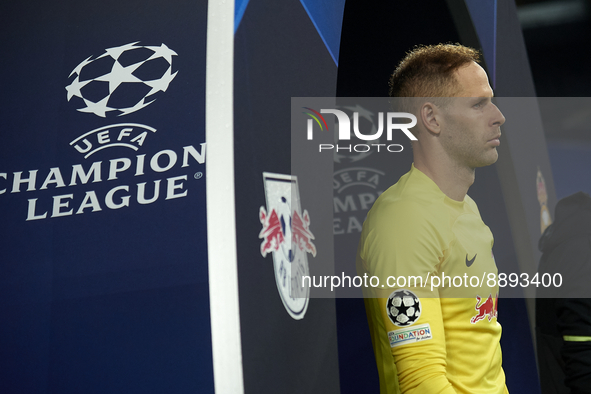 Peter Gulacsi goalkeeper of RB Leipzig and Hungary prior the UEFA Champions League group F match between Real Madrid and RB Leipzig at Estad...