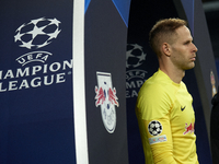 Peter Gulacsi goalkeeper of RB Leipzig and Hungary prior the UEFA Champions League group F match between Real Madrid and RB Leipzig at Estad...