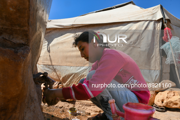 Several cases of cholera were recorded in northwestern Syria, where pictures show pools of contaminated water in front of tents for the disp...