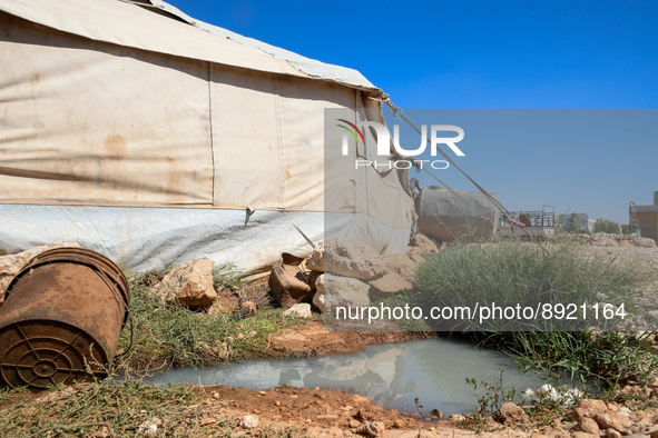 Several cases of cholera were recorded in northwestern Syria, where pictures show pools of contaminated water in front of tents for the disp...