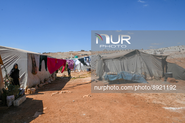 Several cases of cholera were recorded in northwestern Syria, where pictures show pools of contaminated water in front of tents for the disp...