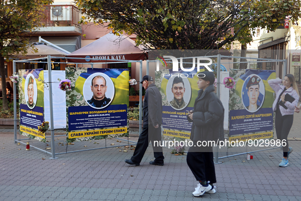 IVANO-FRANKIVSK, UKRAINE - OCTOBER 17, 2022 - The Alley of Glory set in the center of Ivano-Frankivsk (on the pedestrian part of Nezalezhnos...