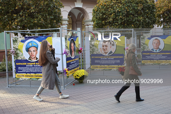 IVANO-FRANKIVSK, UKRAINE - OCTOBER 17, 2022 - The Alley of Glory set in the center of Ivano-Frankivsk (on the pedestrian part of Nezalezhnos...