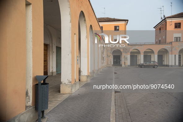 The portico overlooking the monumental Piazza della Repubblica, formerly Piazza della Rivoluzione, built in a characteristic D-shape, in Tre...