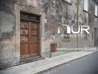 An old building with a peeling façade along Viale Roma, one of the main streets of Tresigallo, in the province of Ferrara, on 23 October 202...