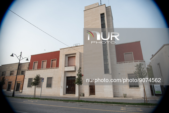 Former Casa del Fascio (headquarters of the fascist hierarchy), the building is now the local Police station and is situated in a singular a...