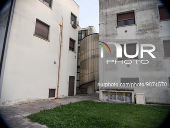 Original 1930s architecture and more recent buildings mingle along the central Viale Roma in Tresigallo, in the province of Ferrara, on 23 O...