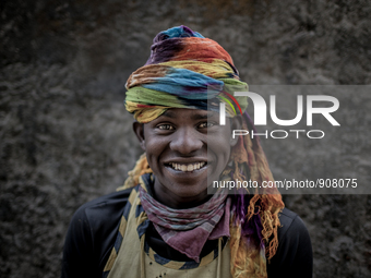 A waste picker at Dhapa west dumping ground, Kolkata, India. January 20, 2015.  *** Go to http://nurphoto.com/en/reportages/51754 to see mor...