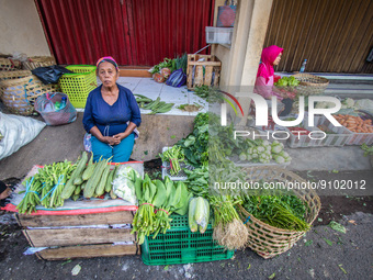 Residents' activities at Bandarjo Market, a traditional market in Ungaran, Central Java Province, Indonesia on October 28, 2022. Indonesian...