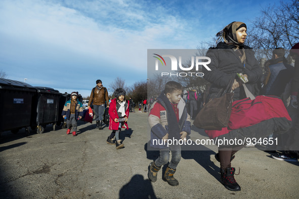 Hundreds of refugees after refreshments and taking warm clothes for the winter, continue their journey across the Slovenian border arriving...