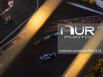 03 SETTE Camara (bra), NIO 333 Formula E Team, Spark-NIO, NIO 333 ER9, action 33 TICKTUM Dan (gbr), NIO 333 Formula E Team, Spark-NIO, NIO 3...