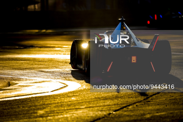 94 WEHRLEIN Pascal (ger), TAG HAUER Porsche Formula E Team, Porsche 99X Electric, action during the 2023 Mexico City ePrix, 1st meeting of t...