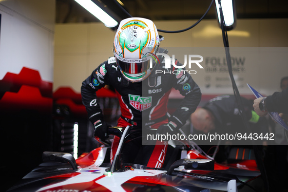 DA COSTA Antonio Felix (prt), TAG HAUER Porsche Formula E Team, Porsche 99X Electric, portrait during the 2023 Mexico City ePrix, 1st meetin...