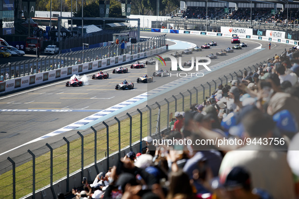 Start during the 2023 Mexico City ePrix, 1st meeting of the 2022-23 ABB FIA Formula E World Championship, on the Autodromo Hermanos Rodrigue...