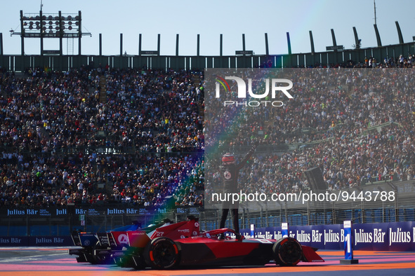 DENNIS Jake (gbr), Avalanche Andretti Formula E, Spark-Porsche, Porsche 99X Electric, portrait during the 2023 Mexico City ePrix, 1st meetin...