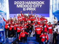 Team picture with DENNIS Jake (gbr), Avalanche Andretti Formula E, Spark-Porsche, Porsche 99X Electric, portrait podium during the 2023 Mexi...