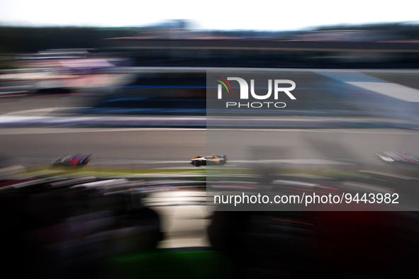 05 HUGHES Jake (gbr), Neom McLaren Formula E Team, Spark-Nissan, Nissan e-4ORCE 04, action during the 2023 Mexico City ePrix, 1st meeting of...