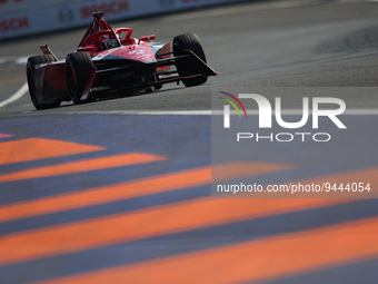 27 DENNIS Jake (gbr), Avalanche Andretti Formula E, Spark-Porsche, Porsche 99X Electric, action during the 2023 Mexico City ePrix, 1st meeti...