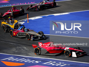 27 DENNIS Jake (gbr), Avalanche Andretti Formula E, Spark-Porsche, Porsche 99X Electric, action during the 2023 Mexico City ePrix, 1st meeti...