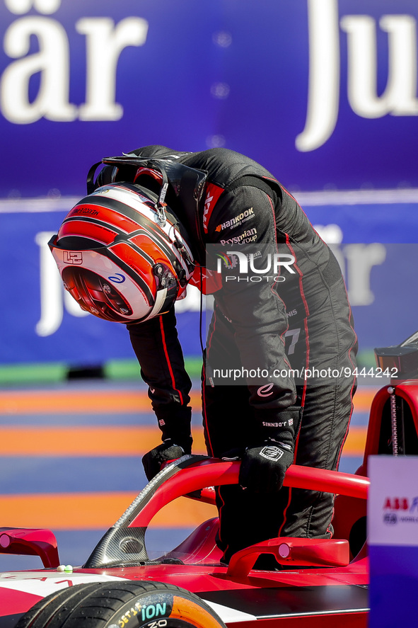 DENNIS Jake (gbr), Avalanche Andretti Formula E, Spark-Porsche, Porsche 99X Electric, portrait during the 2023 Mexico City ePrix, 1st meetin...