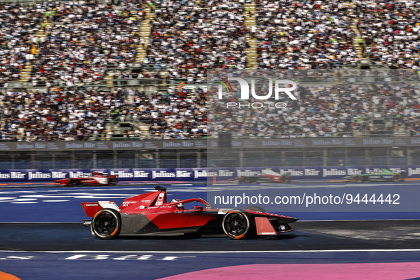 27 DENNIS Jake (gbr), Avalanche Andretti Formula E, Spark-Porsche, Porsche 99X Electric, action during the 2023 Hankook Mexico City E-Prix,...