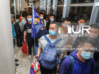 The first group of Chinese tourists who came to Sri Lanka after the COVID pandemic on March 1, 2023, in Katunayake, Sri Lanka.  A Sri Lankan...