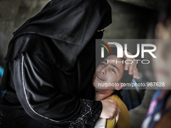 Relatives of Palestinian Ahmed al-Serhi, who was killed by Israeli forces the previous day in clashes at the border fence which separates th...